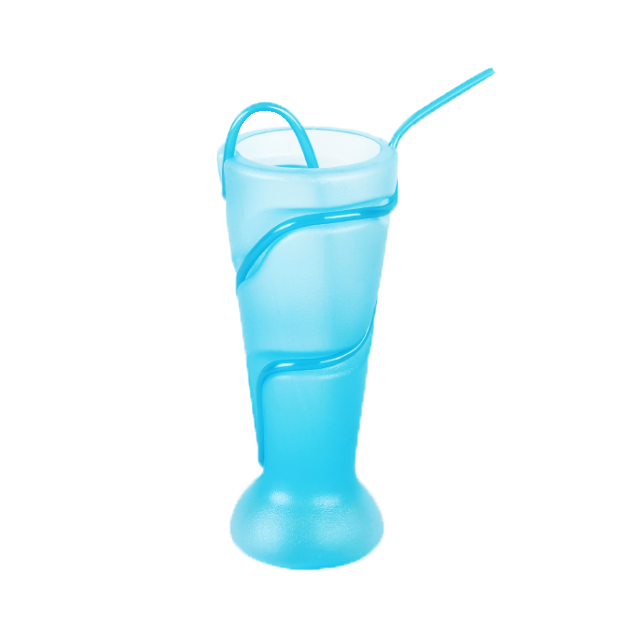 water cup with straw