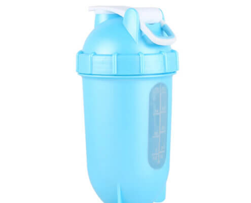 18-Ounce Protein Shaker Bottle With Transparent Scale Mark
