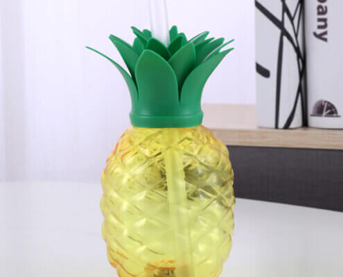 500ml Pineapple Shape Cups With Straw And LED Light